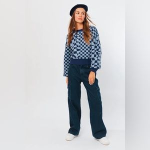 Le Lis NWOT Blue Checkered Sweater. Size M.